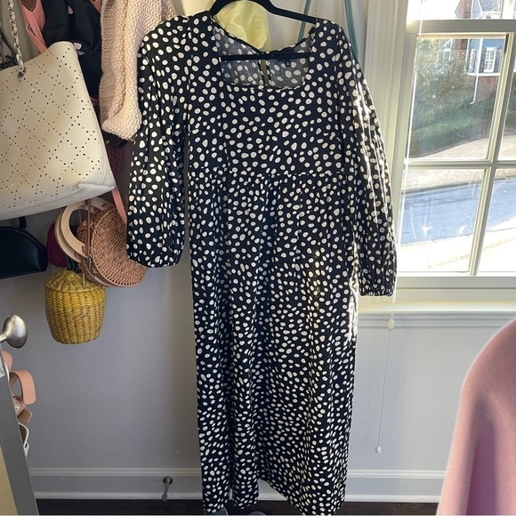 Polka dot dress - Picture 2 of 5